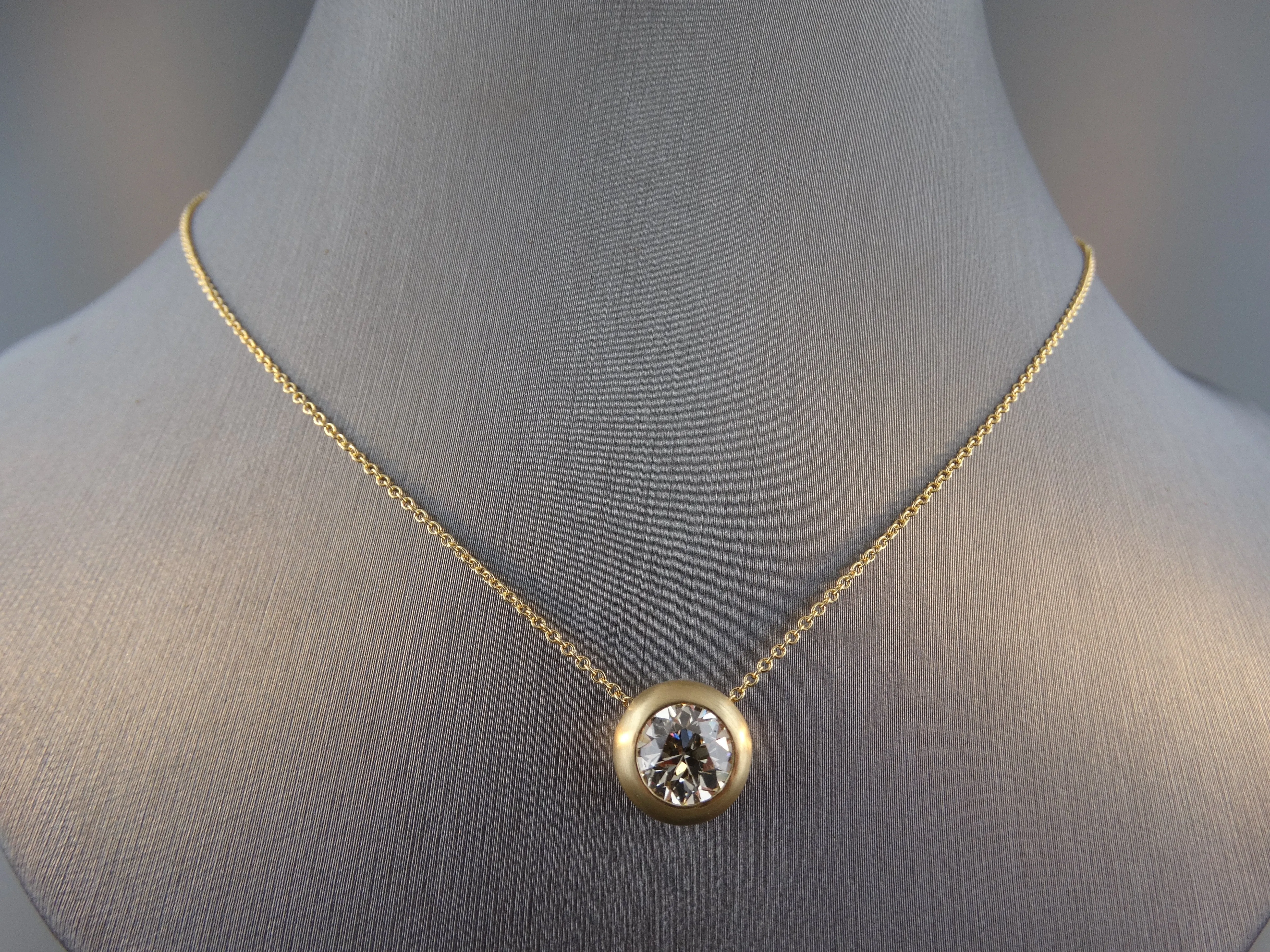 1.52ctw Round Brilliant Bezel Set Diamond Pendant