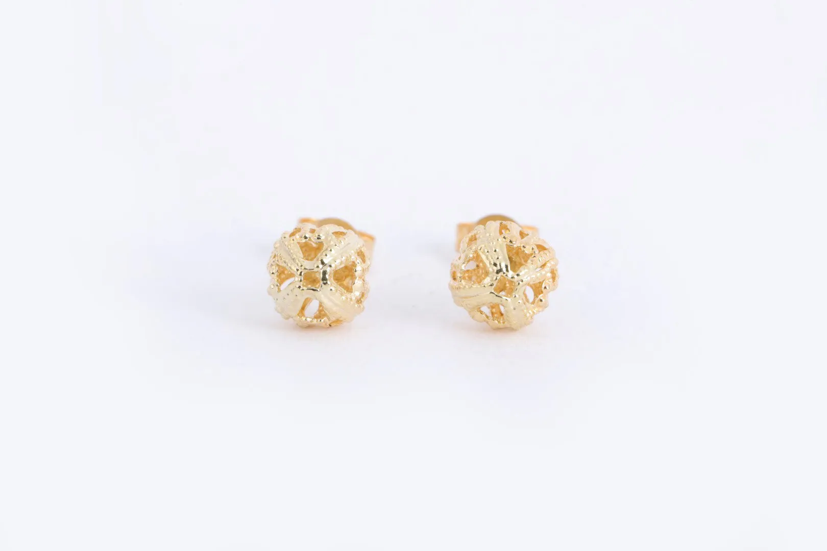 18k Yellow Gold Openwork Ball Stud Earrings (0.68g.)