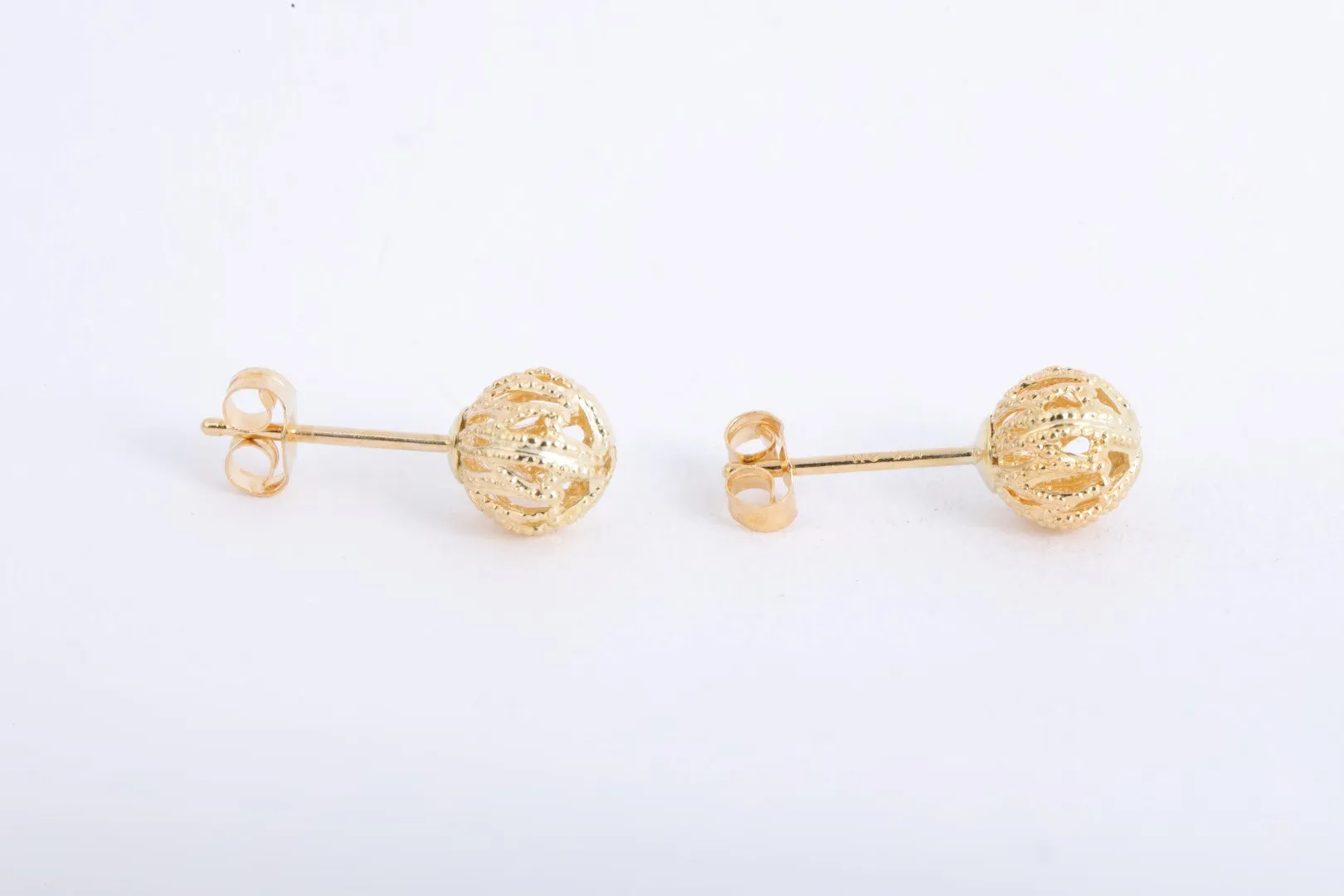 18k Yellow Gold Openwork Ball Stud Earrings (0.68g.)