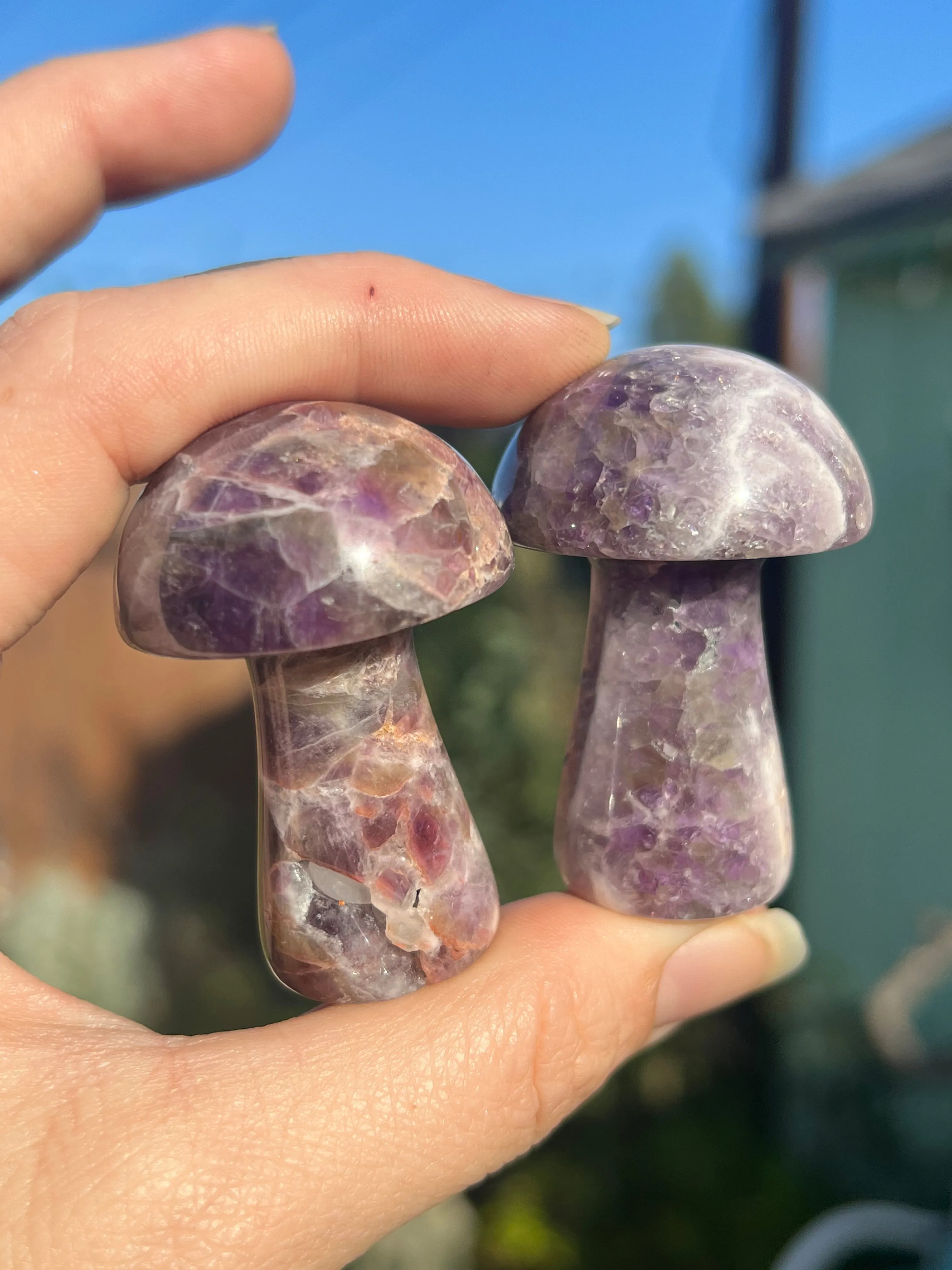 Amethyst  mushroom carving