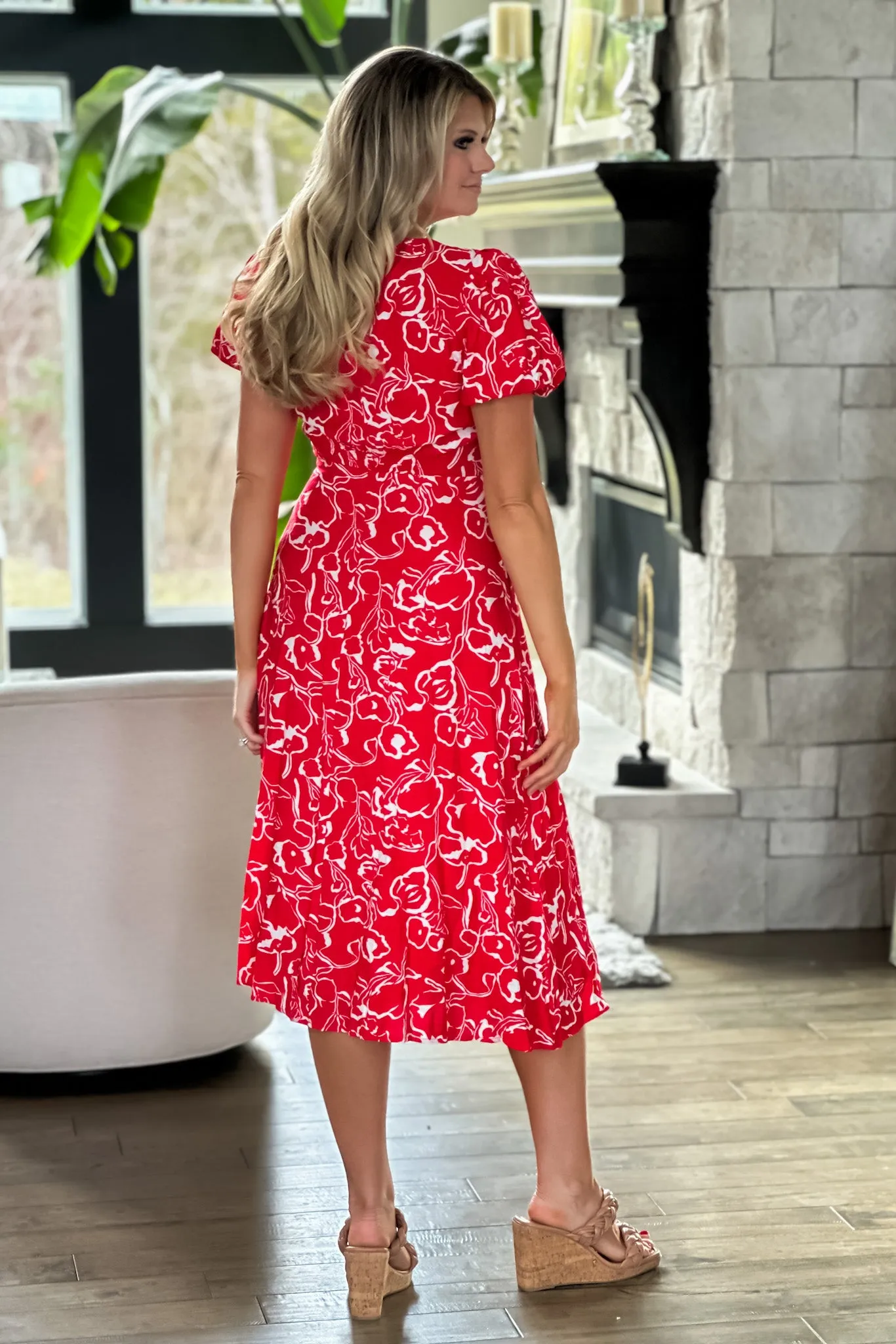 Can't Be Out Done V-neck Printed Dress : Red/White