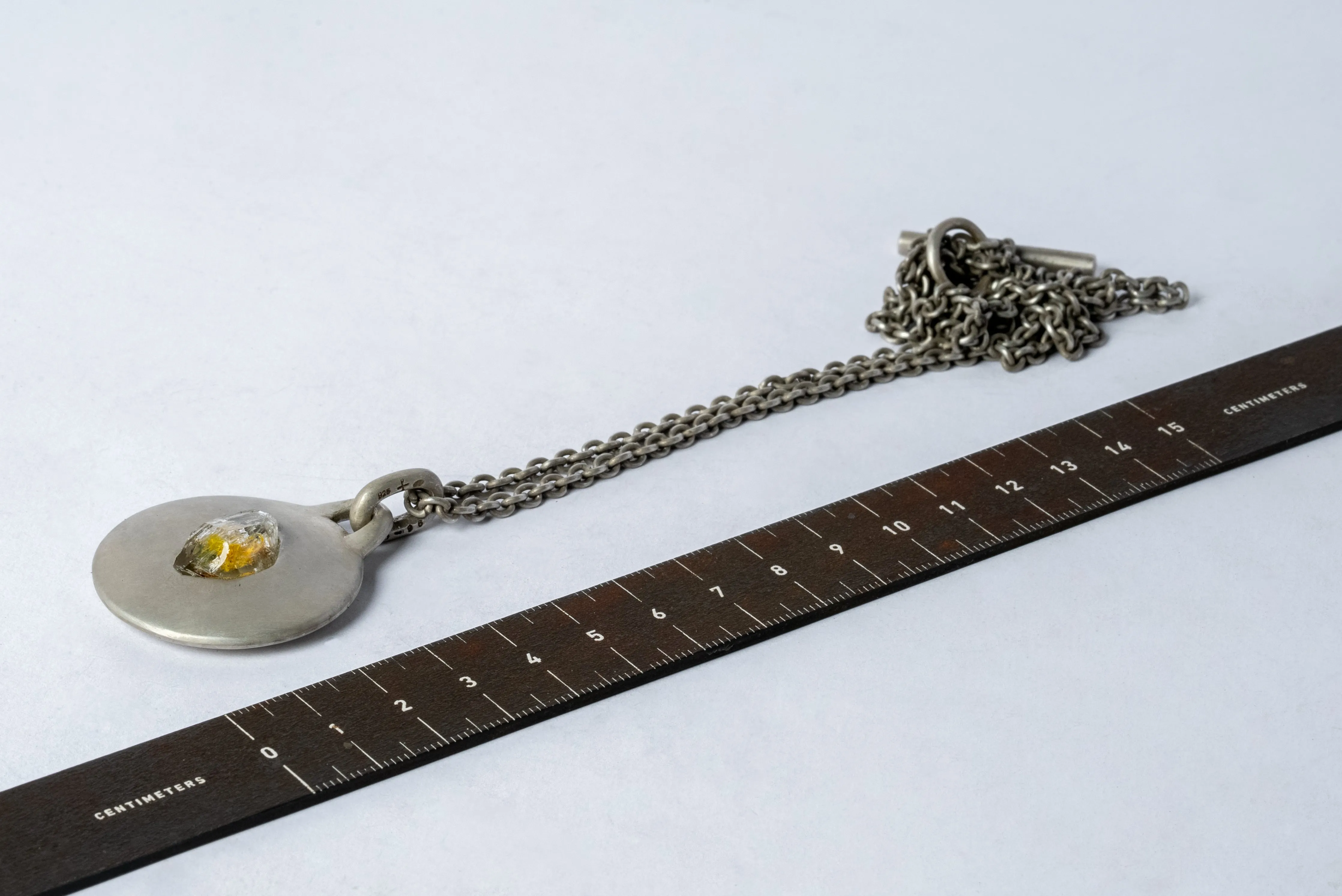 Disk Necklace (35mm, Petroleum Quartz, DA PQ)