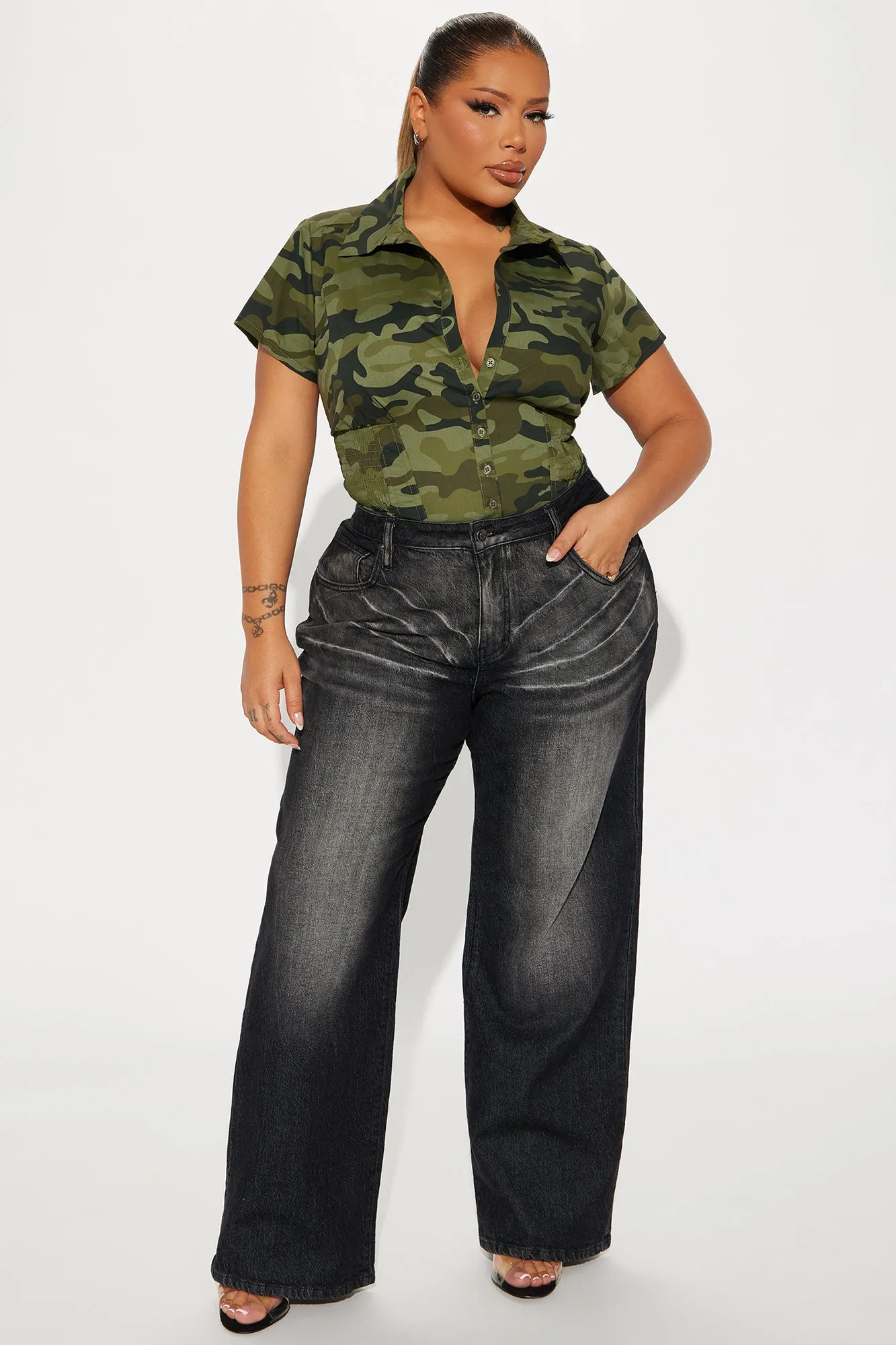 Endless Talks Camo Corset Short Sleeve Top - Olive/combo