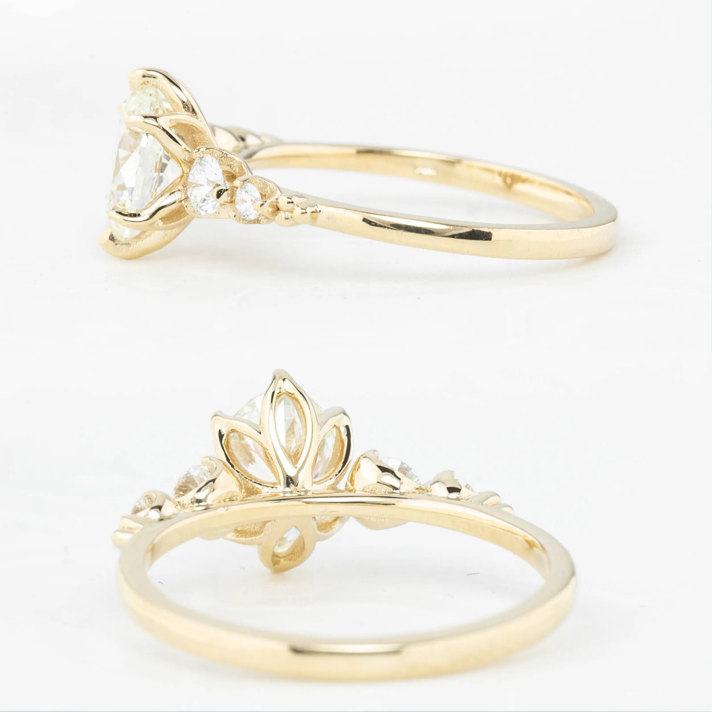 Estel Fleur Oval Diamond Ring