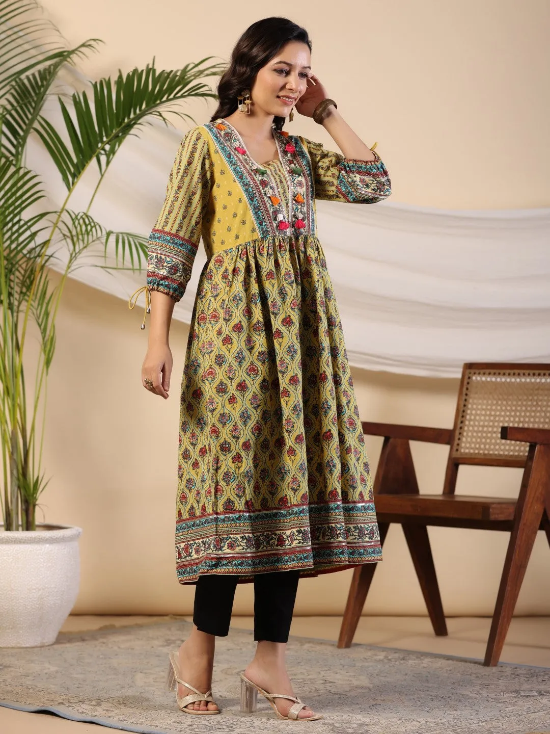 Juniper Lime Green Floral Printed Pure Cotton Kurta With Lace