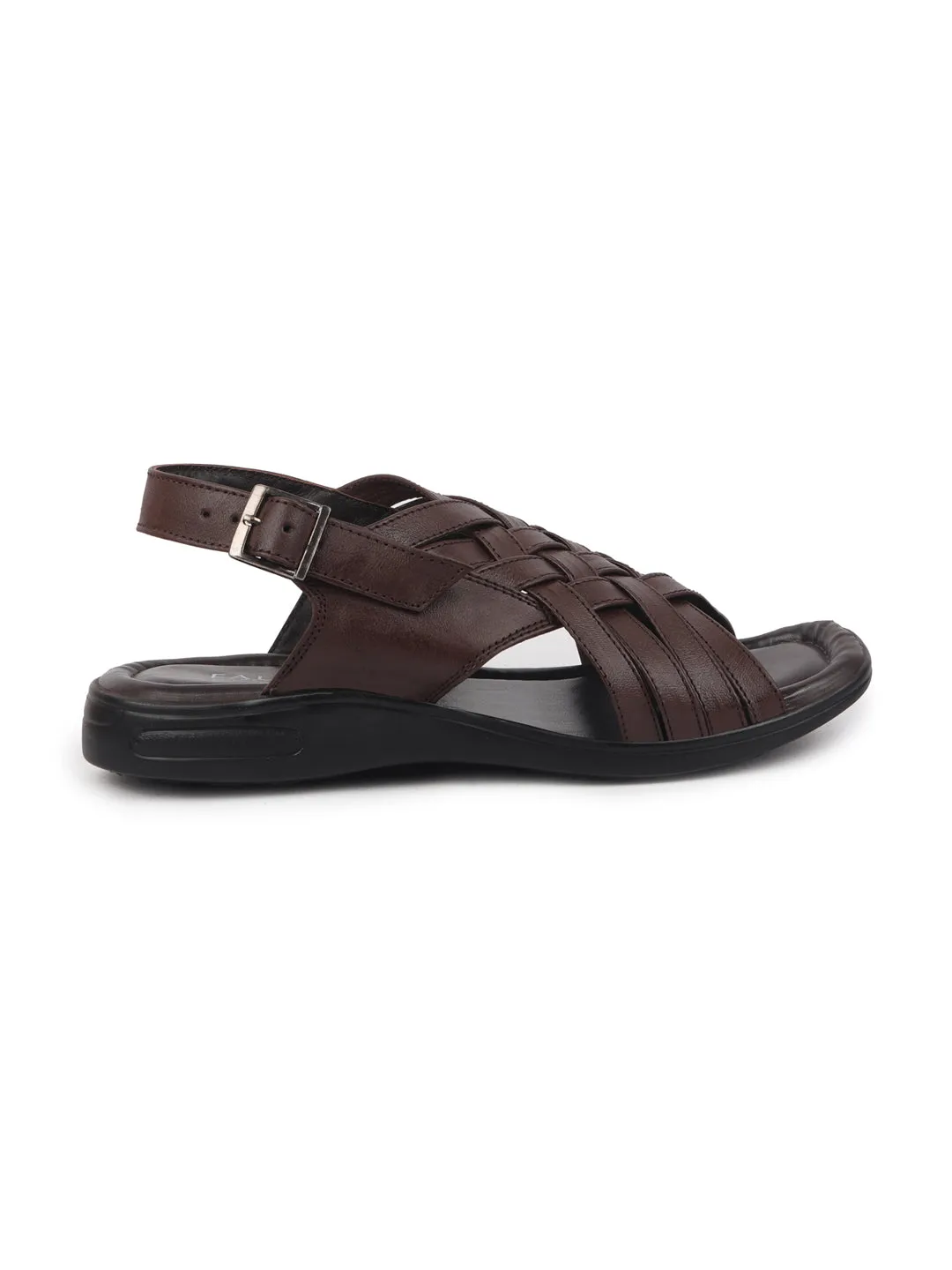 Men Brown Buckle Criss Cross Strap Leather Sandals