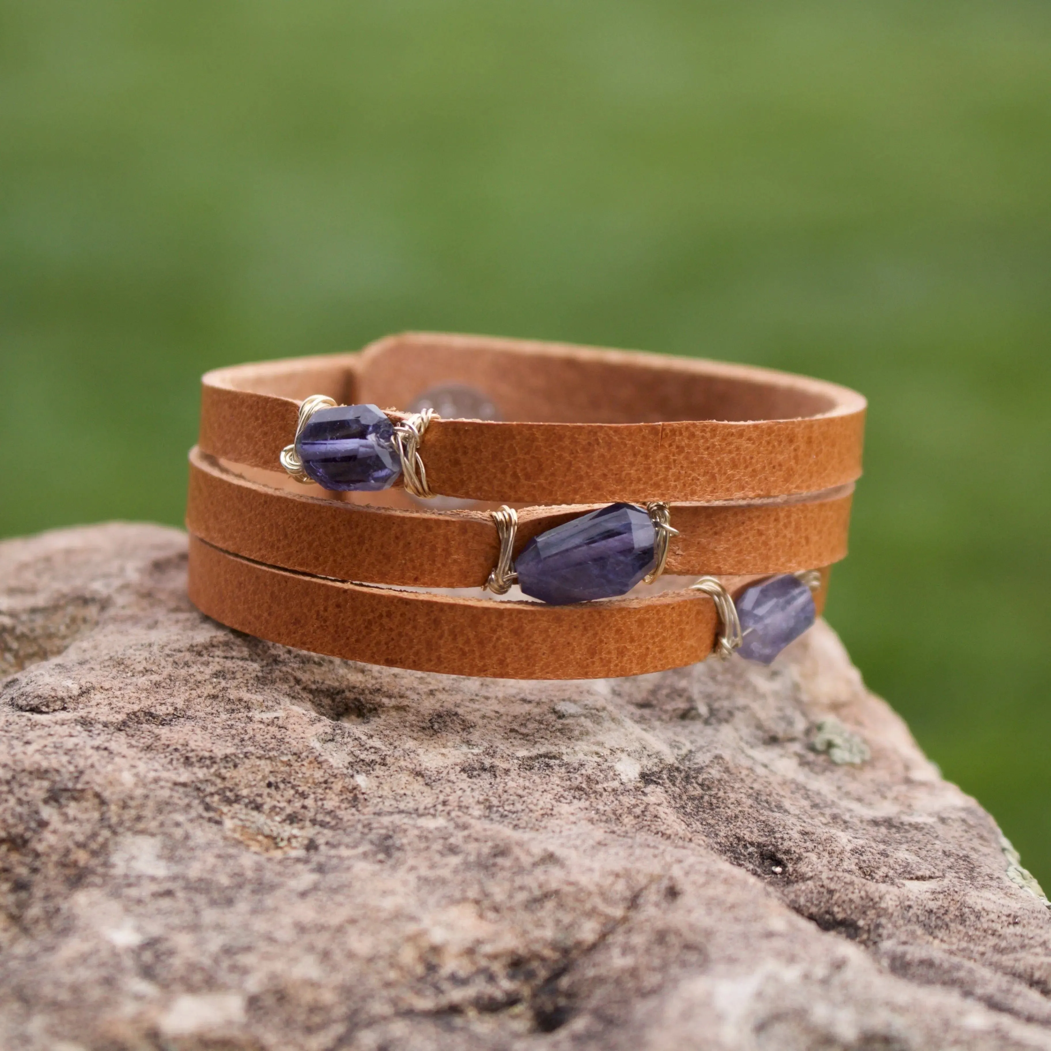 Mini Cinco Leather Wrap Bracelet Tan