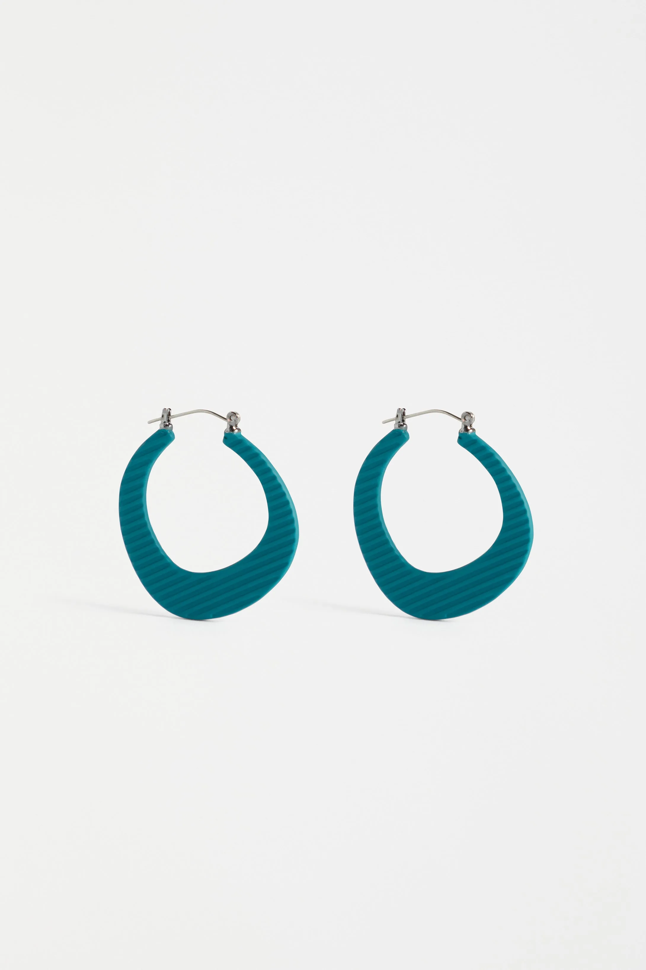 Perda Hoop Earring