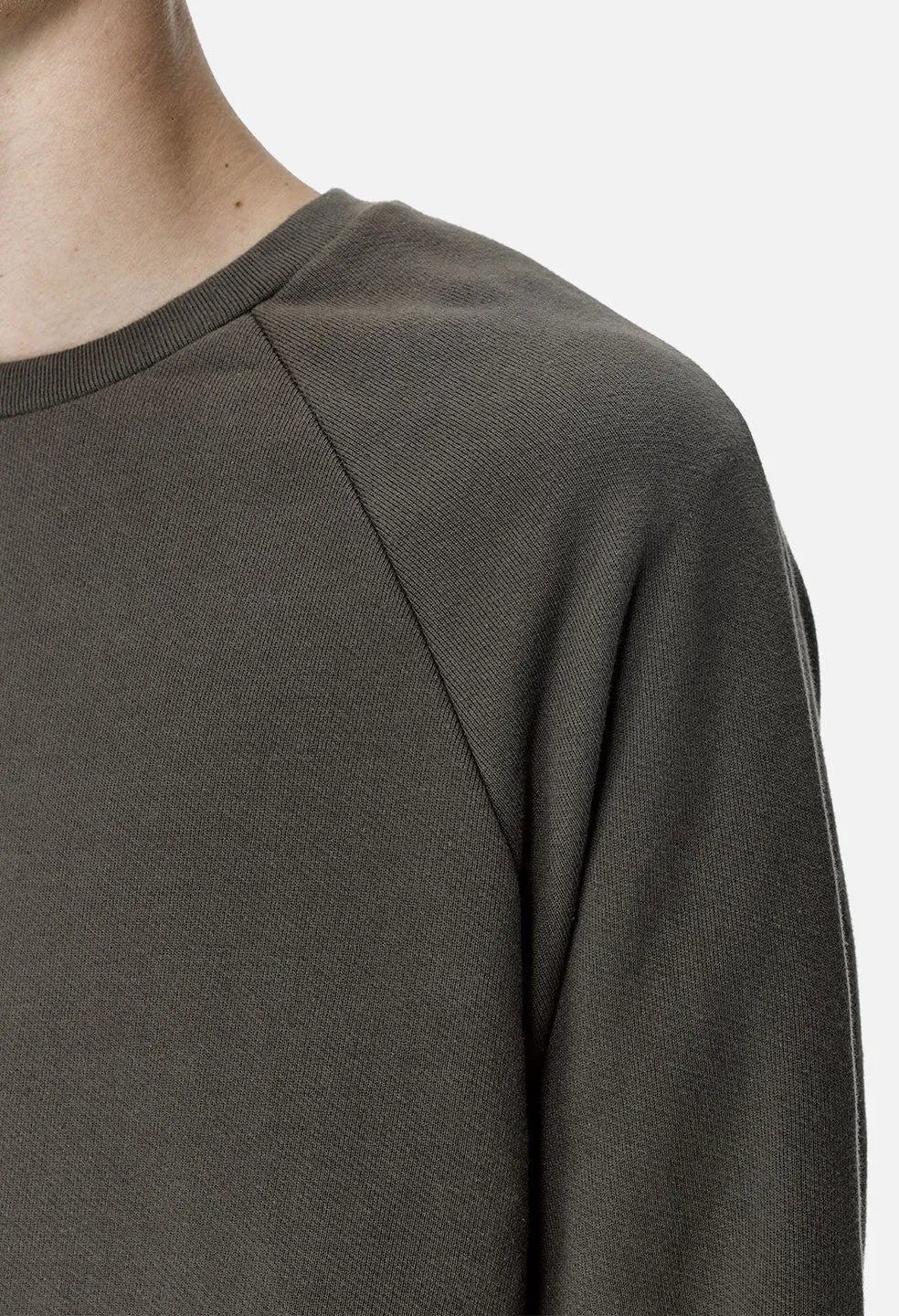 Raw Edge Raglan Crew / Alpine