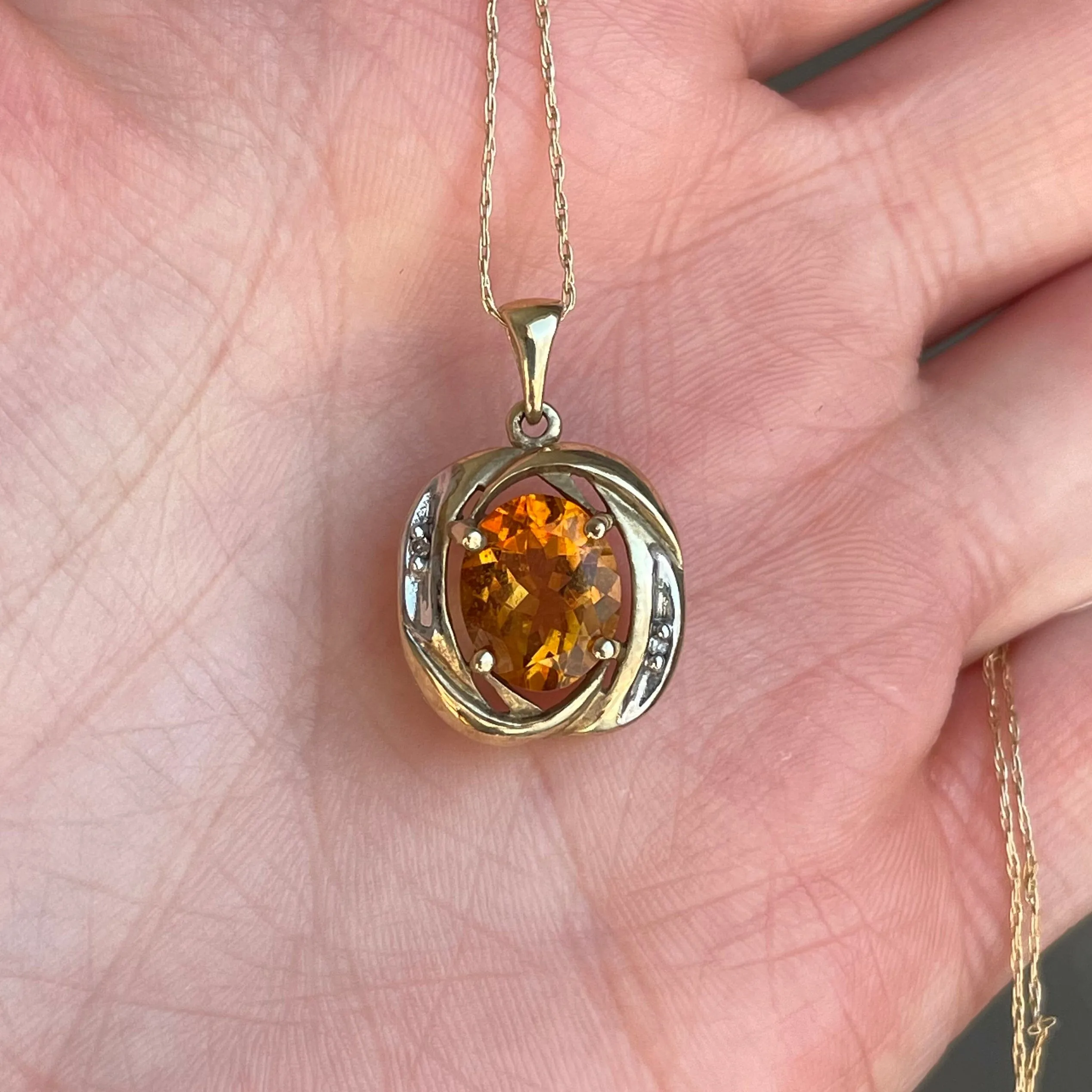 Vintage 10K Gold Diamond Citrine Pendant Necklace