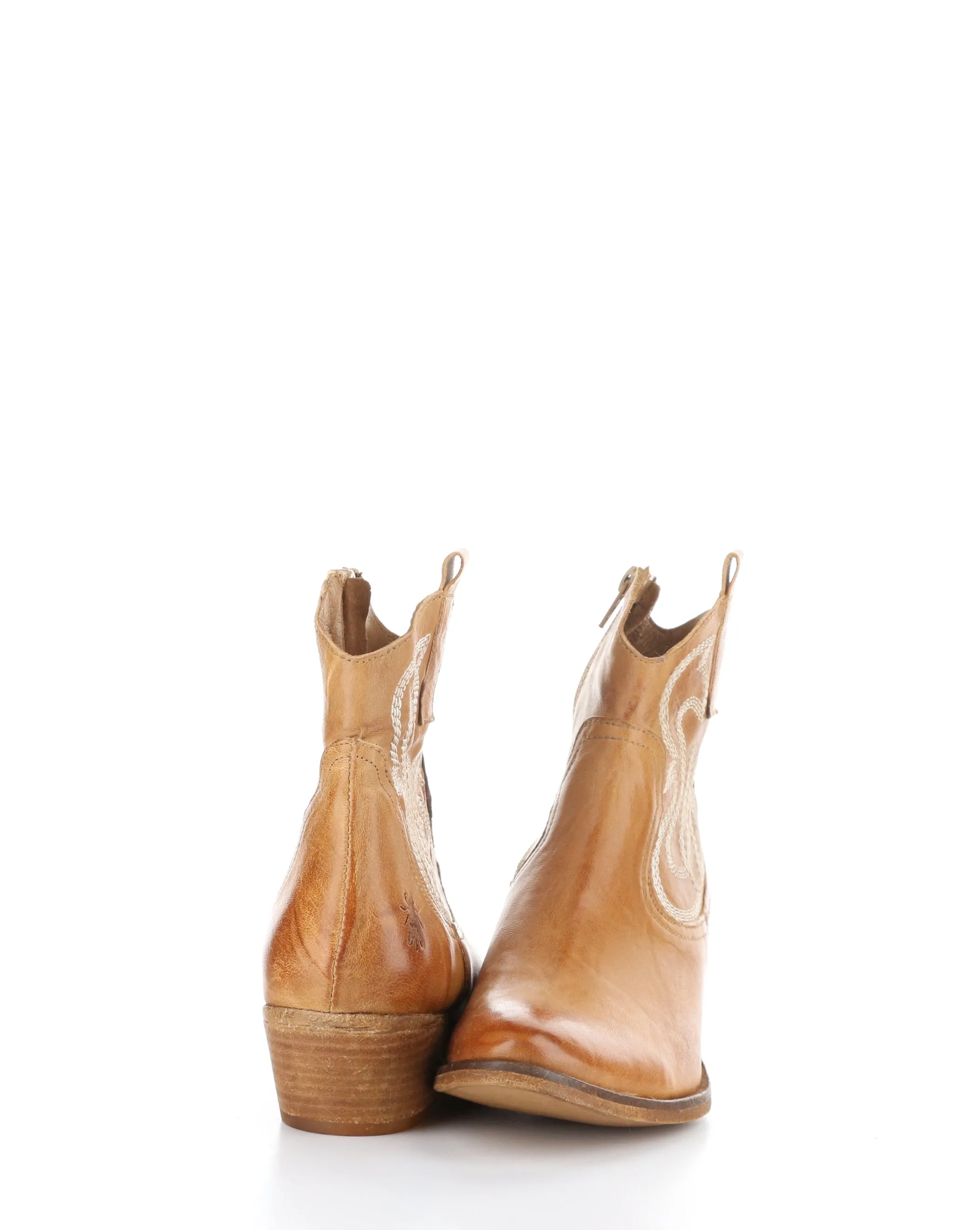 WAMI092FLY 003 CAMEL Round Toe Boots